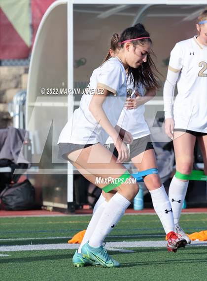 Thumbnail 2 in Oaks Christian vs. Citrus Valley photogallery.