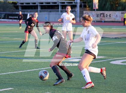 Thumbnail 3 in Oaks Christian vs. Citrus Valley photogallery.