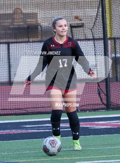 Thumbnail 2 in Oaks Christian vs. Citrus Valley photogallery.