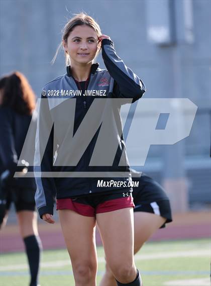 Thumbnail 3 in Oaks Christian vs. Citrus Valley photogallery.