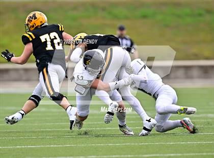 Thumbnail 3 in Fort Bend Marshall vs. Lake Creek (UIL 5A Regional Semifinal) photogallery.