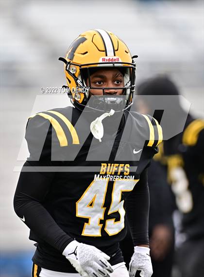 Thumbnail 3 in Fort Bend Marshall vs. Lake Creek (UIL 5A Regional Semifinal) photogallery.