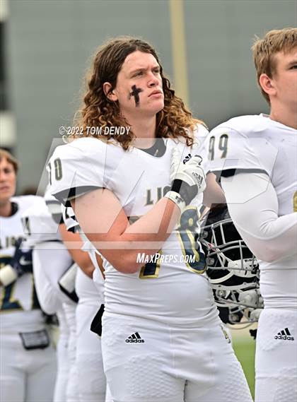 Thumbnail 1 in Fort Bend Marshall vs. Lake Creek (UIL 5A Regional Semifinal) photogallery.