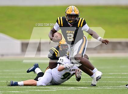 Thumbnail 3 in Fort Bend Marshall vs. Lake Creek (UIL 5A Regional Semifinal) photogallery.