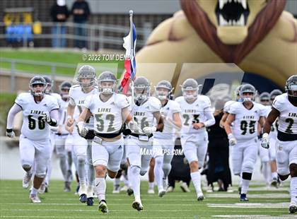 Thumbnail 2 in Fort Bend Marshall vs. Lake Creek (UIL 5A Regional Semifinal) photogallery.
