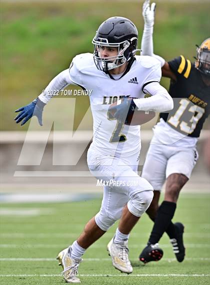 Thumbnail 3 in Fort Bend Marshall vs. Lake Creek (UIL 5A Regional Semifinal) photogallery.