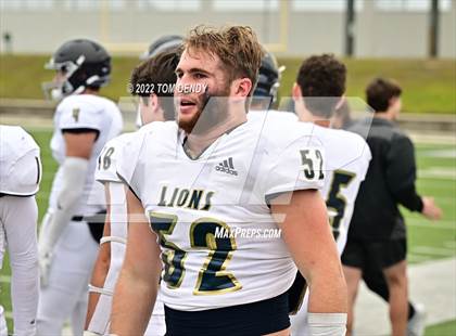 Thumbnail 1 in Fort Bend Marshall vs. Lake Creek (UIL 5A Regional Semifinal) photogallery.