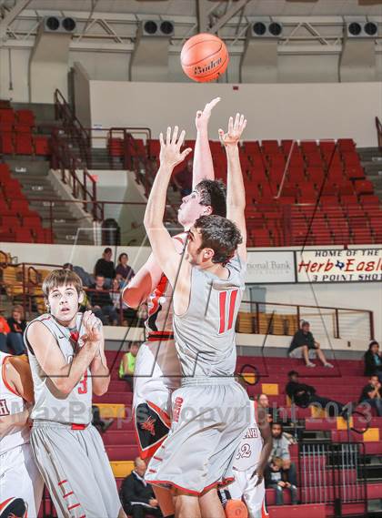 Thumbnail 2 in Holliday vs. Paducah (Fantasy of Lights Tournament) photogallery.