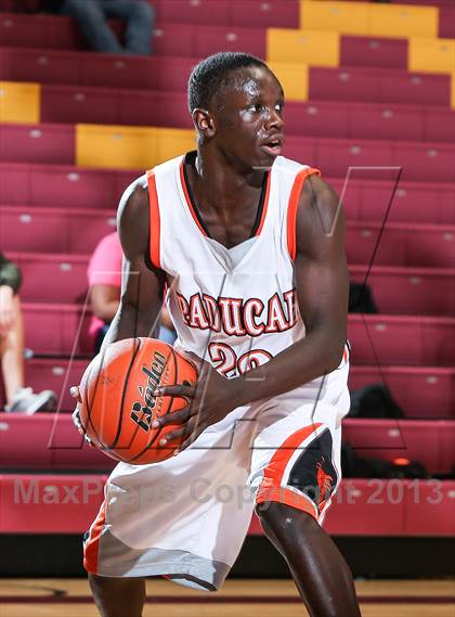 Thumbnail 1 in Holliday vs. Paducah (Fantasy of Lights Tournament) photogallery.