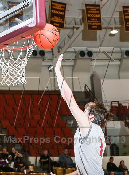 Thumbnail 1 in Holliday vs. Paducah (Fantasy of Lights Tournament) photogallery.