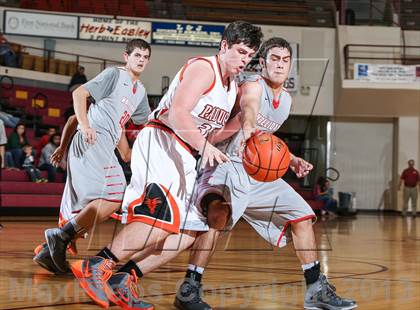 Thumbnail 2 in Holliday vs. Paducah (Fantasy of Lights Tournament) photogallery.