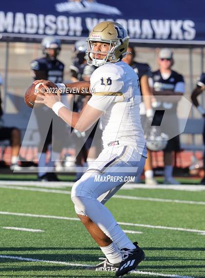 Thumbnail 3 in Desert Vista vs Madison (Honor Bowl) photogallery.
