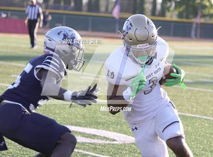Thumbnail 3 in Desert Vista vs Madison (Honor Bowl) photogallery.