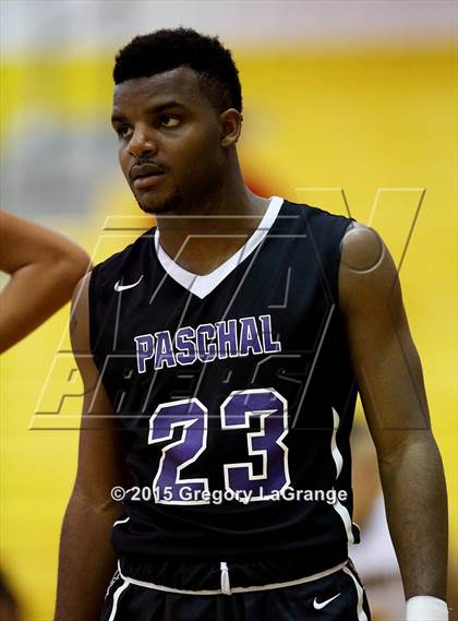 Thumbnail 3 in Paschal vs. McKinney photogallery.