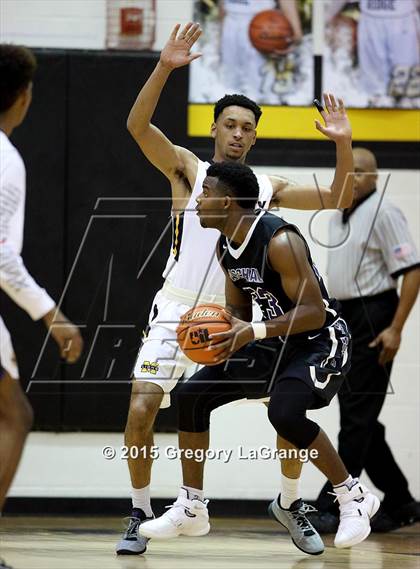 Thumbnail 3 in Paschal vs. McKinney photogallery.
