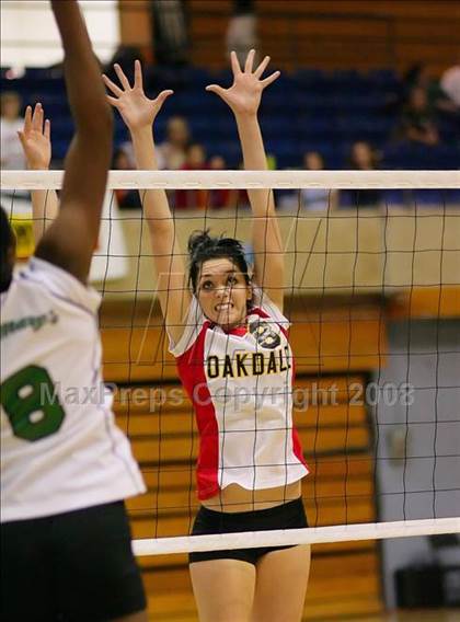 Thumbnail 3 in Oakdale vs. St. Mary's (CIF SJS D3 Final) photogallery.