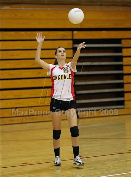 Thumbnail 1 in Oakdale vs. St. Mary's (CIF SJS D3 Final) photogallery.