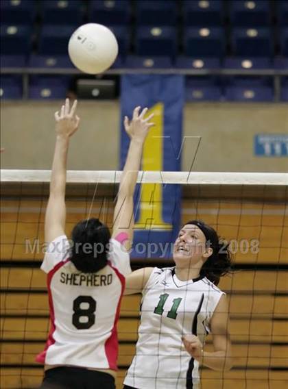 Thumbnail 2 in Oakdale vs. St. Mary's (CIF SJS D3 Final) photogallery.