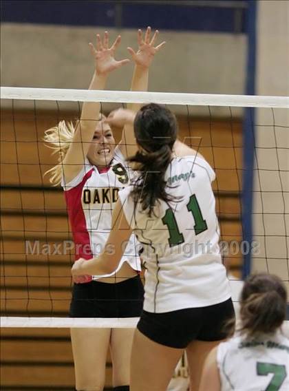 Thumbnail 1 in Oakdale vs. St. Mary's (CIF SJS D3 Final) photogallery.