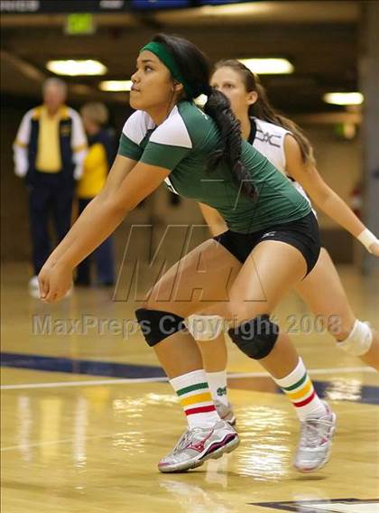 Thumbnail 1 in Oakdale vs. St. Mary's (CIF SJS D3 Final) photogallery.