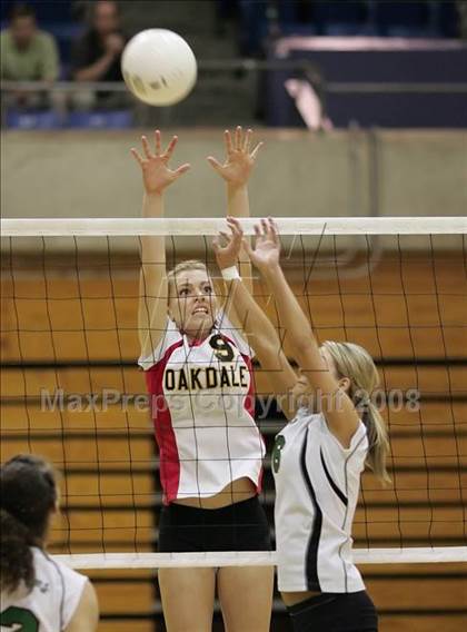 Thumbnail 3 in Oakdale vs. St. Mary's (CIF SJS D3 Final) photogallery.