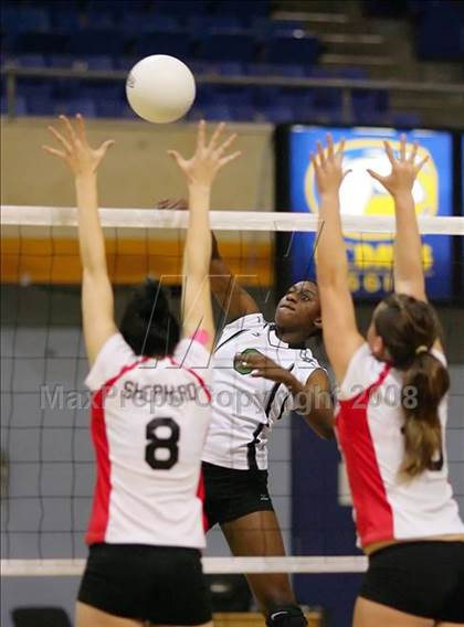Thumbnail 1 in Oakdale vs. St. Mary's (CIF SJS D3 Final) photogallery.