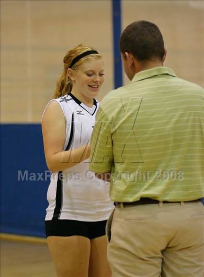 Thumbnail 1 in Oakdale vs. St. Mary's (CIF SJS D3 Final) photogallery.