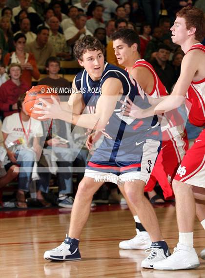 Thumbnail 1 in Lake Oswego @ Mater Dei (Nike Extravaganza)  photogallery.