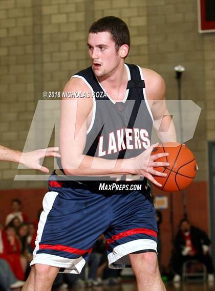 Thumbnail 3 in Lake Oswego @ Mater Dei (Nike Extravaganza)  photogallery.