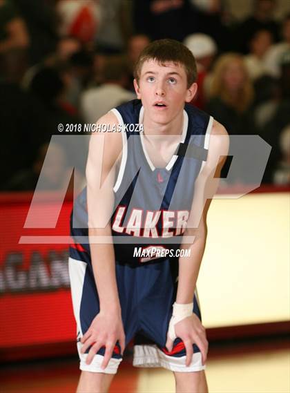 Thumbnail 3 in Lake Oswego @ Mater Dei (Nike Extravaganza)  photogallery.