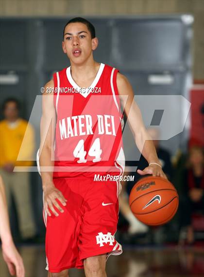 Thumbnail 2 in Lake Oswego @ Mater Dei (Nike Extravaganza)  photogallery.