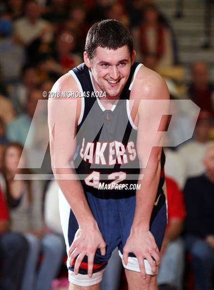 Thumbnail 1 in Lake Oswego @ Mater Dei (Nike Extravaganza)  photogallery.