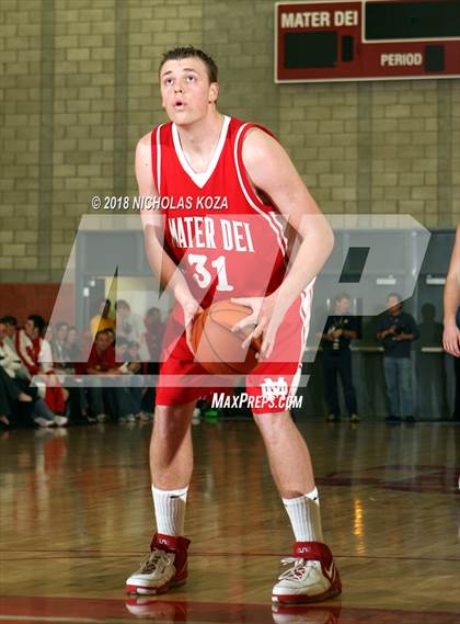 Thumbnail 2 in Lake Oswego @ Mater Dei (Nike Extravaganza)  photogallery.