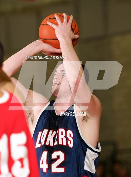 Thumbnail 3 in Lake Oswego @ Mater Dei (Nike Extravaganza)  photogallery.
