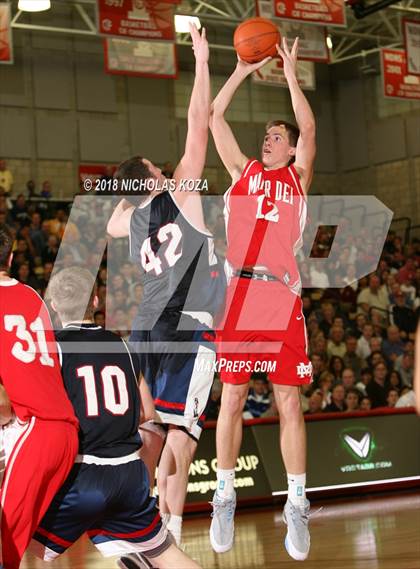 Thumbnail 2 in Lake Oswego @ Mater Dei (Nike Extravaganza)  photogallery.