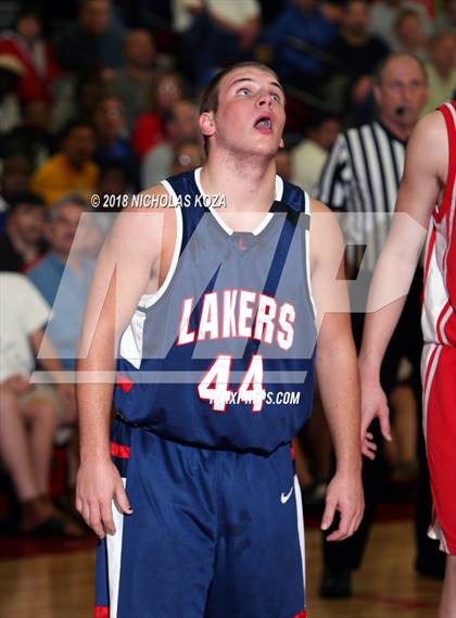 Thumbnail 2 in Lake Oswego @ Mater Dei (Nike Extravaganza)  photogallery.