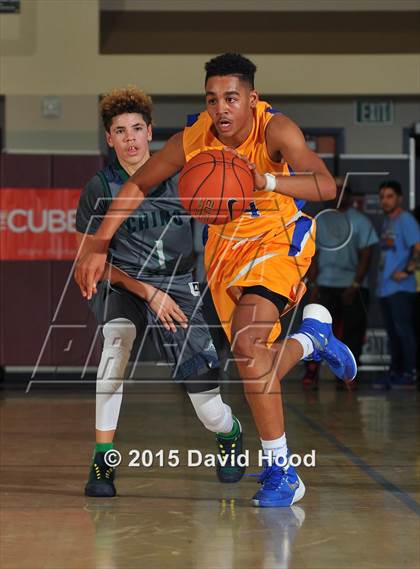 Thumbnail 3 in King vs. Chino Hills (MaxPreps Holiday Classic) photogallery.