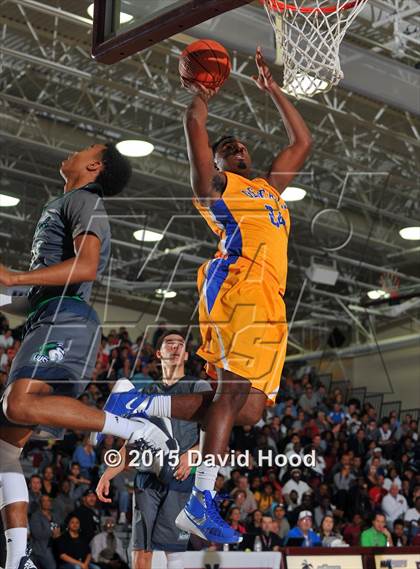 Thumbnail 2 in King vs. Chino Hills (MaxPreps Holiday Classic) photogallery.