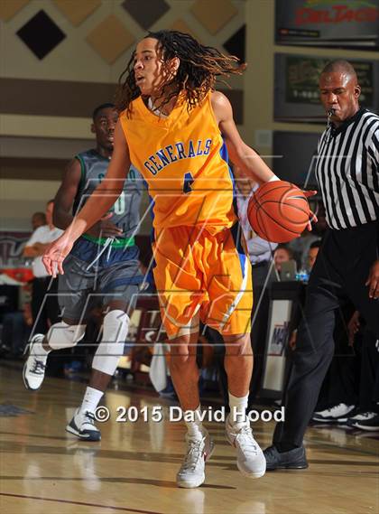 Thumbnail 2 in King vs. Chino Hills (MaxPreps Holiday Classic) photogallery.