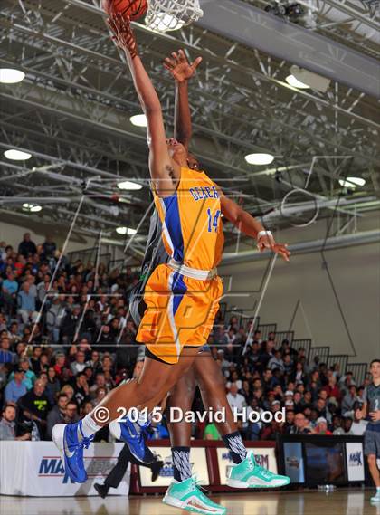 Thumbnail 1 in King vs. Chino Hills (MaxPreps Holiday Classic) photogallery.