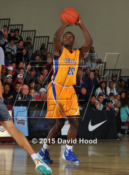 Thumbnail 2 in King vs. Chino Hills (MaxPreps Holiday Classic) photogallery.