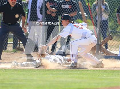 Thumbnail 3 in Diamond Bar vs Village Christian (CIF SS D6 Semi-Final) photogallery.