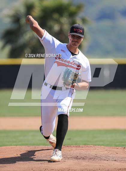 Thumbnail 3 in Diamond Bar vs Village Christian (CIF SS D6 Semi-Final) photogallery.