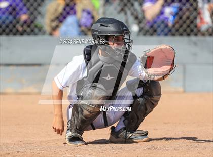 Thumbnail 2 in Diamond Bar vs Village Christian (CIF SS D6 Semi-Final) photogallery.