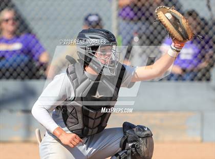 Thumbnail 2 in Diamond Bar vs Village Christian (CIF SS D6 Semi-Final) photogallery.
