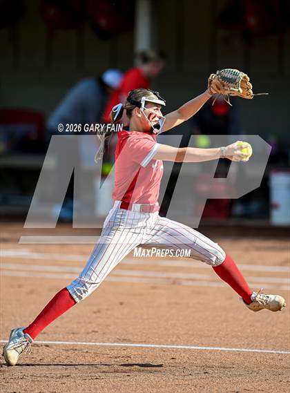 Thumbnail 1 in Gibbs @ Baylor photogallery.
