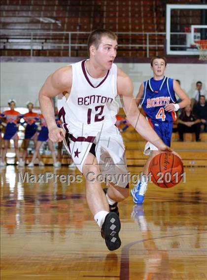 Thumbnail 1 in Benton v. Okawville (Benton Invitational Tournament) photogallery.