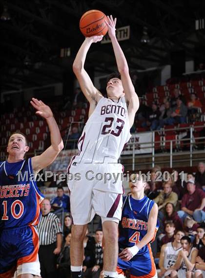 Thumbnail 2 in Benton v. Okawville (Benton Invitational Tournament) photogallery.