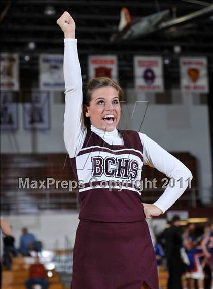Thumbnail 3 in Benton v. Okawville (Benton Invitational Tournament) photogallery.
