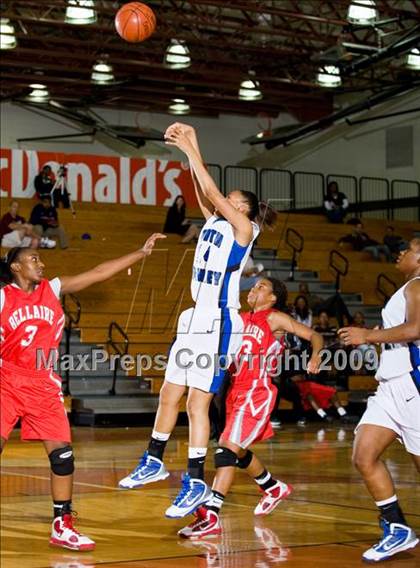 Thumbnail 2 in North Crowley @ Bellaire (McDonalds Texas Invitational) photogallery.